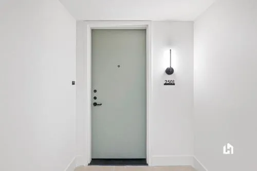 Stylish Apartments with Partial Ocean Views in Downtown! photo 130