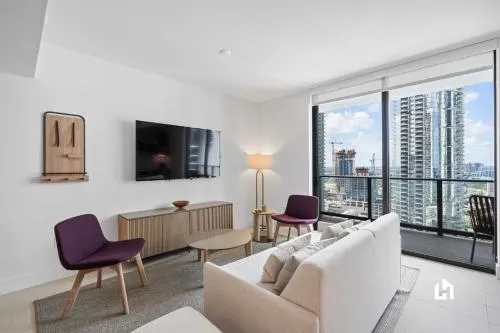 Stylish Apartments with Partial Ocean Views in Downtown! photo 118