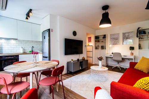 Flex SelfCheckIns 108 - Zagreb - Bedroom - New - Modern - WiFi