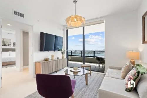 Stylish Apartments with Partial Ocean Views in Downtown! photo 170