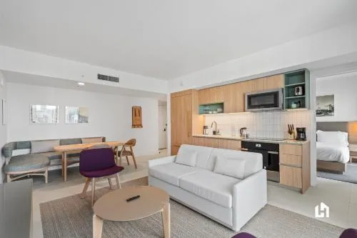 Stylish Apartments with Partial Ocean Views in Downtown! photo 105
