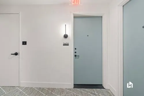 Stylish Apartments with Partial Ocean Views in Downtown! photo 116