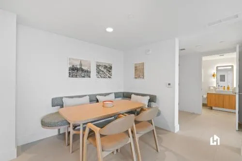 Stylish Apartments with Partial Ocean Views in Downtown! photo 121