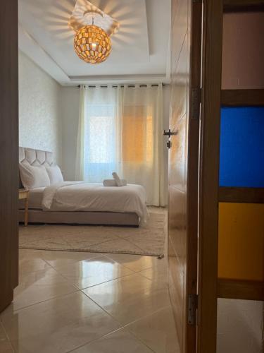Katil atau katil-katil dalam bilik di 2 bedroom apartment in the heart of Essaouira