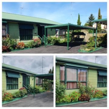 three pictures of a house with a green roof at Ballarat Aroma Cottage in Ballarat