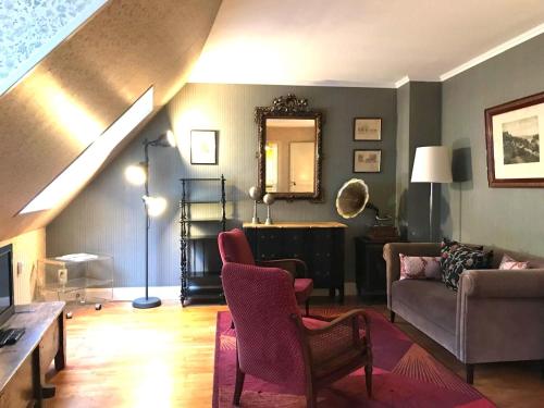 LE PONTILLARD - Hypercentre - Face à Opéra & Parc - Proche Thermes