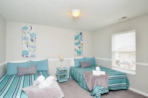 Χώρος καθιστικού στο Modern Retreat near downtown Dayton