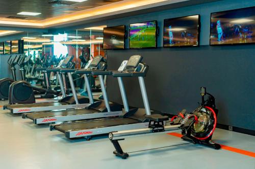 Gimnasio o instalaciones de fitness de Radisson Blu Hotel & Conference Center, Niamey
