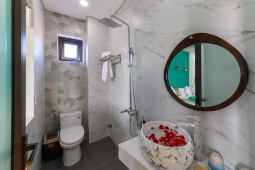 Koupelna v ubytování Kivi Homestay Hoi An