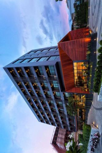 Bangunan di mana terletaknya hotel
