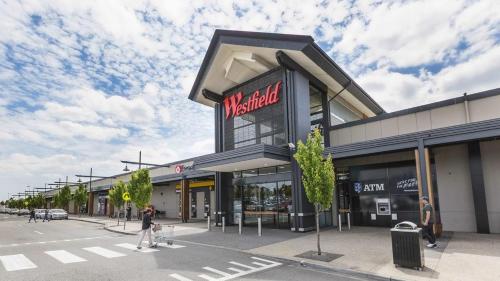Supermarket nebo jiné obchody v  prázdninového domu nebo okolí