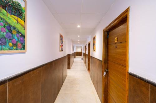 Galeriebild der Unterkunft Treebo Seventh Heaven Kukatpally in Hyderabad