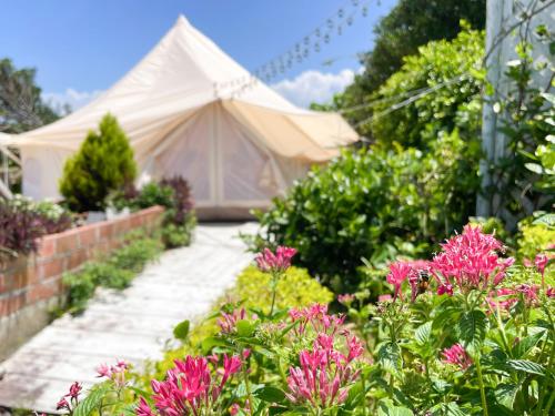 Κήπος έξω από το K's fun garden inn 今帰仁