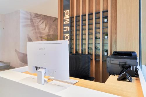 Hostal Sol y Miel photo 37