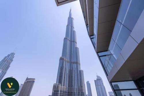 Fotografie z fotogalerie ubytování Vogue Stylish Stay Address Opera by Emaar, Downtown Dubai Luxury Apartment with Pool, Gym & Burj Khalifa Views v Dubaji