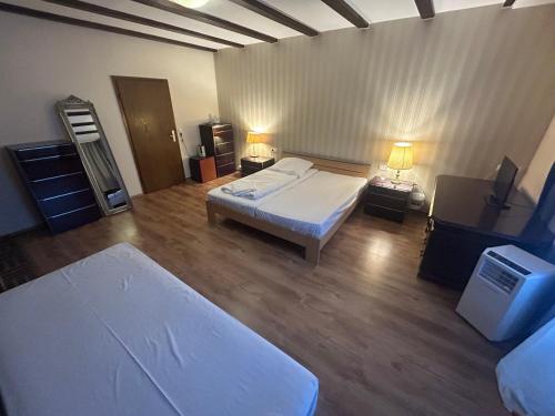 Ένα ή περισσότερα κρεβάτια σε δωμάτιο στο WestEnd#402