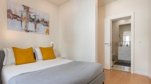 Homely 2BDR Apartment with Terrace by LovelyStay