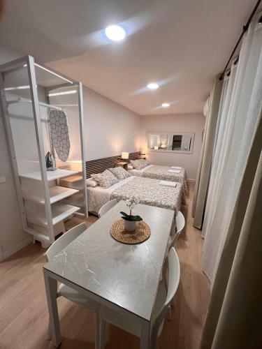 Room Gran Vía Apartments