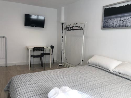 HABITACION ROOM Larga Temporada MAS DE 60 DIAS MALAGA CENTRO