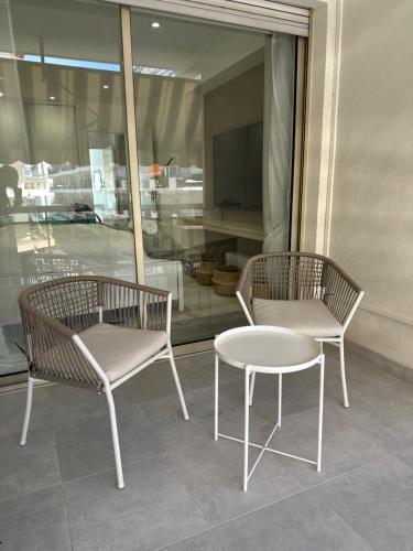 Luxurious 3Bedroom 2 BATH 110 m Apartment Adjoining Hotel Martinez Beachfront photo 31