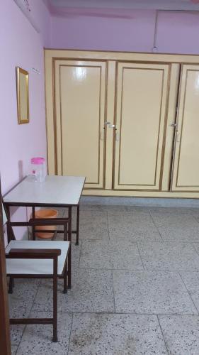Gallery image of Omkarananda Shivalaya in Rishīkesh