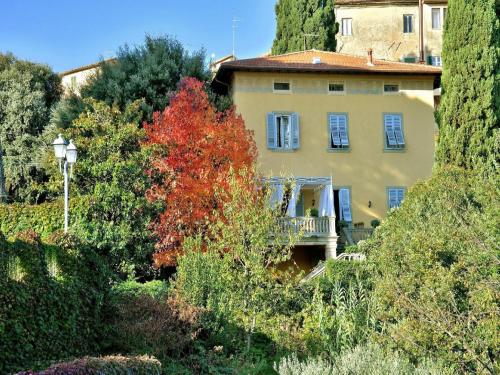 Κήπος έξω από το Mansion in Casciana Terme Lari