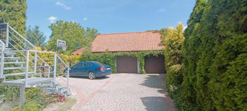 Το κτήριο όπου στεγάζεται  το διαμέρισμα