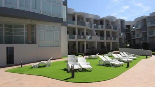Caramel Cookie - AC, Desk with natural light, 2 balconies, WIFI and pool