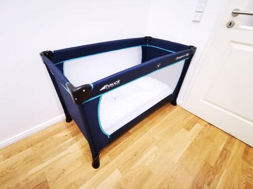 INVAL by ROCKCHAIR Apartments l SUPERHOST Status l 2 Bedrooms Boxspringbeds 2 Bathrooms in City Center "Mitte" - Cozy Maisonette Family & Business Flair welcomes you! photo 22