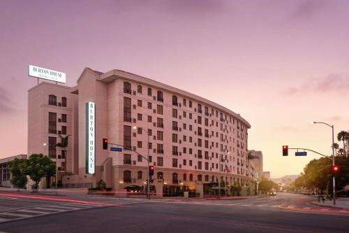 Burton House, Beverly Hills, A Tribute Portfolio Hotel photo 81