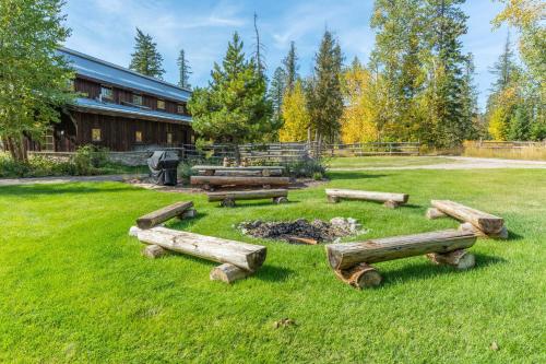 Κήπος έξω από το The Stalls At Whitefish
