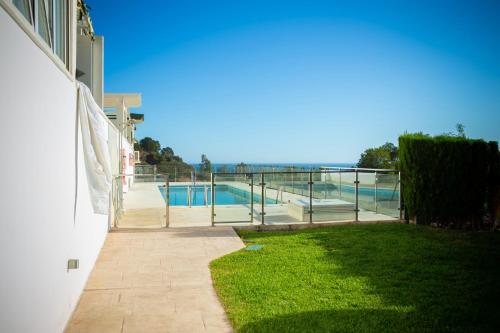 Benalhome - Tu hogar con terraza y ducha exterior photo 33