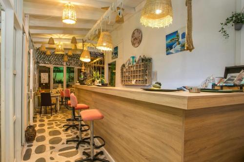Fotografie z fotogalerie ubytování CASA MIKELE by Sarikas - SEA SIDE SUITES and STUDIOS -adults only v destinaci Faliraki