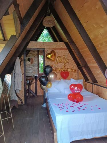 Una cama o camas en una habitación de Glamping el nido