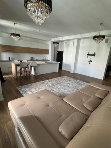 Et opholdsområde på Oasis apartment