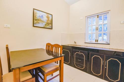 Fotografie z fotogalerie ubytování FabHotel Prime Emerald Highland - 500M From Candolim Beach v destinaci Marmagao