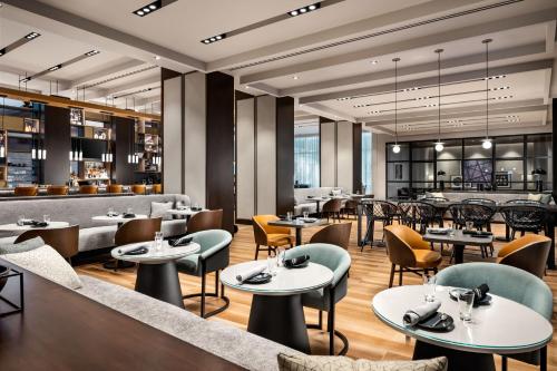 Zona de estar de Sheraton Gateway Hotel in Toronto International Airport