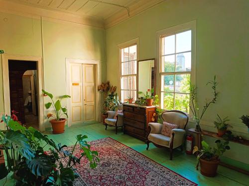 Χώρος καθιστικού στο Lotus Garden Hostel Izmir