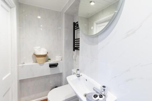 Koupelna v ubytování Open Mind Property - 2 Beds & Free Parking