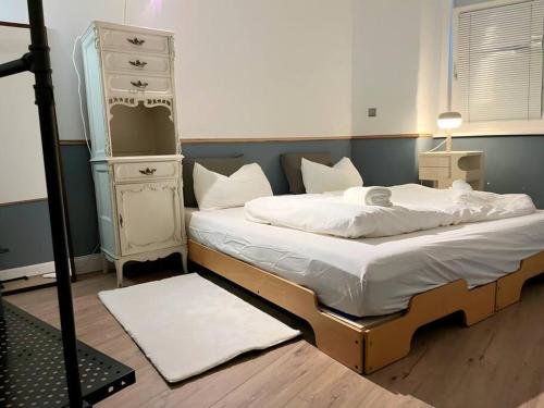 Schöne Erdgeschosswohnung, nahe Zentrum und Schoenbrunn