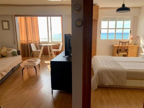 Sea view apartment