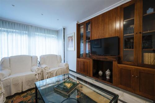 VIVIENDA TURISTICA ATANASIO BARRON- Free PARKING