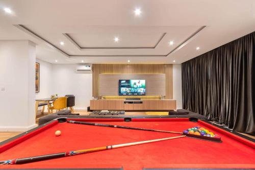 Mesa de billar en luxurious 4 bedroom duplex