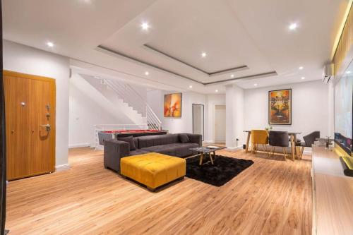 Zona de estar de luxurious 4 bedroom duplex