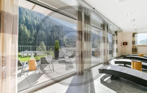Nespecifikovaný výhled na hory nebo výhled na hory při pohledu z apartmánu