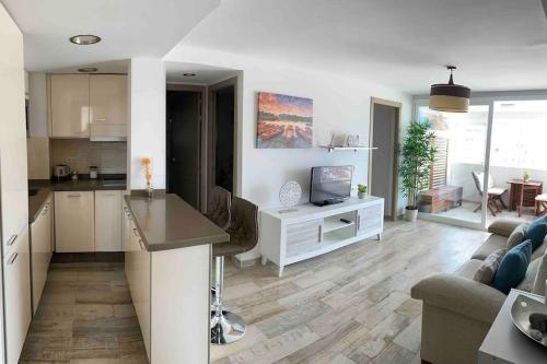 Precioso apartamento con vistas al mar