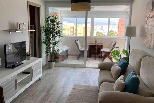 Precioso apartamento con vistas al mar