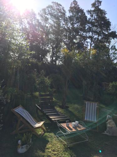 Κήπος έξω από το Hotel Hostel Don Moraiz