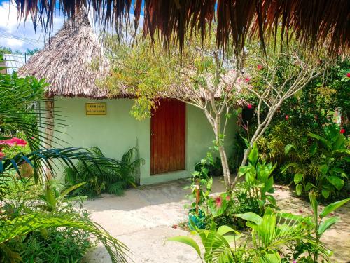 Zahrada ubytování Las Palmas Bacalar
