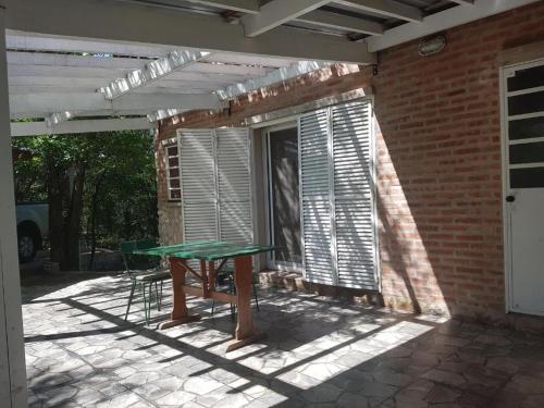 Πινγκ πονγκ στο Cabaña La Lechuza en LAS RABONAS ή εκεί κοντά